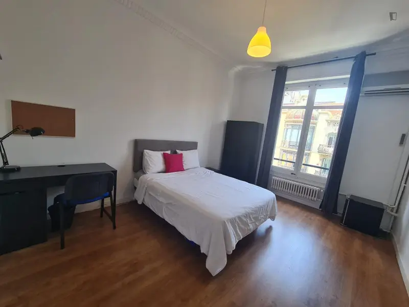 Habitacion Doble en Piso Compartido Barcelona