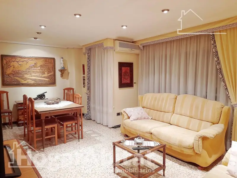 Piso en Venta Vila real Con Ascensor Balcon 3 Dormitorios