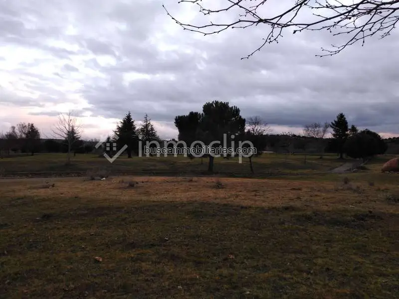 Parcela en Villamayor Salamanca Equipamiento 8700m2