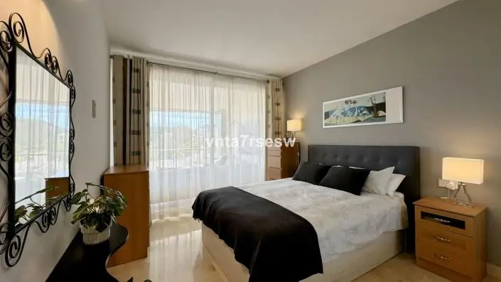 Apartamento 2 Dormitorios 155m2 Terraza Piscina Gym Padel