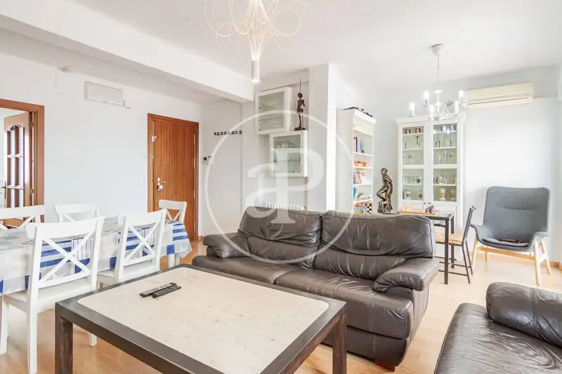 Apartamento en Alquiler Madrid Ciudad Lineal Cerca Metro Quintana