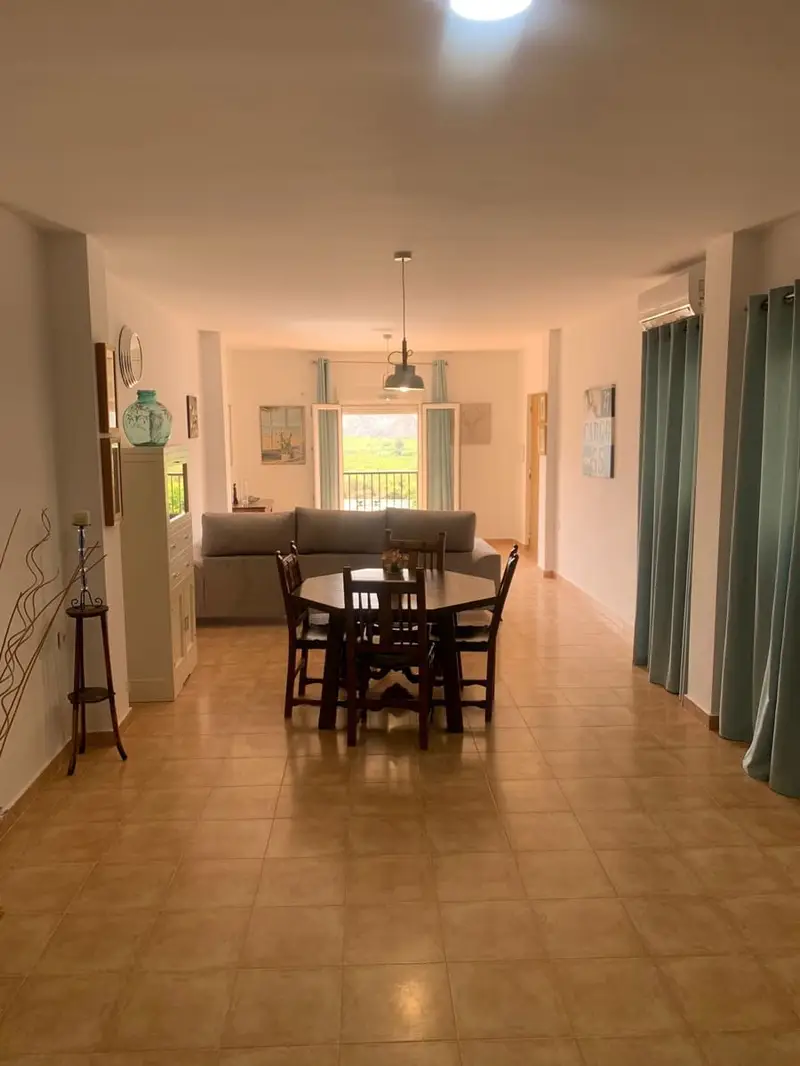 Apartamento en Almanzora con Vistas al Campo