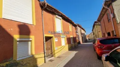 Casa en venta en Mansilla de Las Mulas