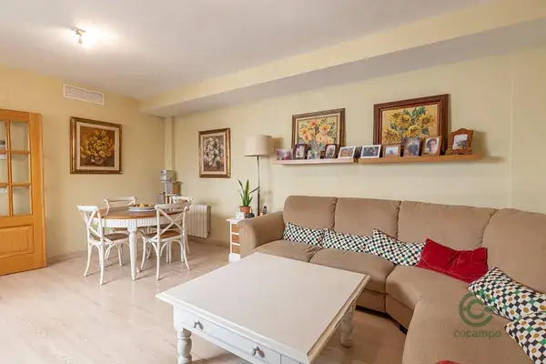 Casa en Granada San Ildefonso 4 habitaciones 222m²