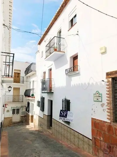 Casa Rural 4 Dormitorios Sayalonga Costa Del Sol