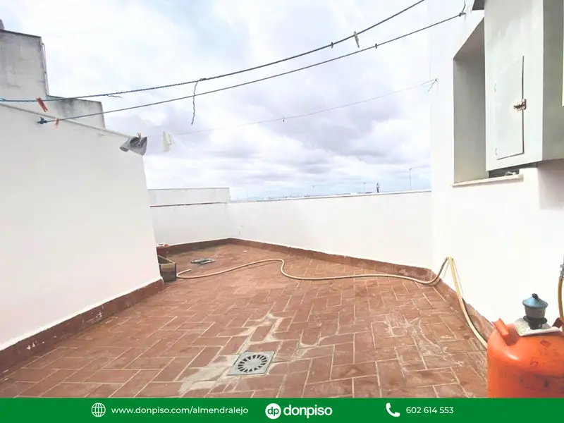 Ático con Vistas Espectaculares en Almendralejo