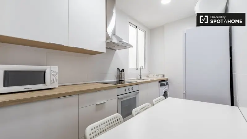 Alquiler Habitacion Apartamento 6 Dormitorios Extramurs Valencia