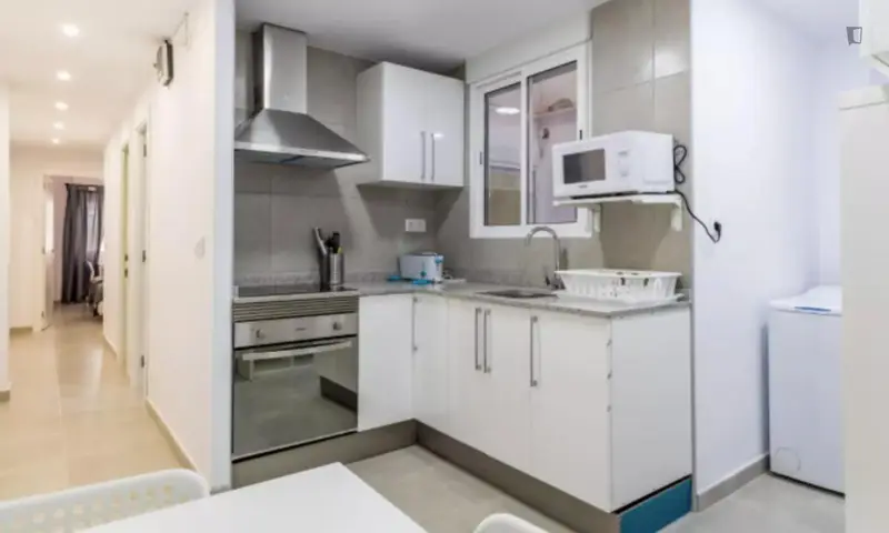 Habitaci3n en piso de 4 dormitorios