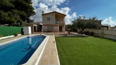 Casa en venta en Roda de Berà