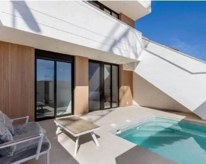 Bungalows en Santiago de la Ribera con Piscina Privada