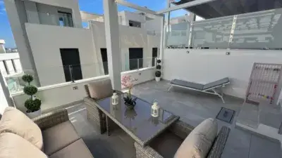 Adosado en Venta en Añoreta Cerca de la Playa