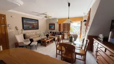 Bungalow en Guardamar del Segura con Vistas al Mar