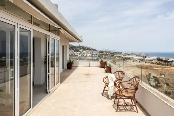 Atico 3 Dormitorios Vistas Panoramicas Fuengirola