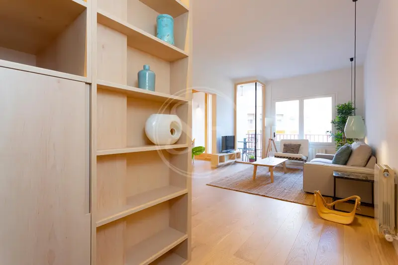 Apartamento 3 Dormitorios Terraza Barcelona Alquiler Temporada