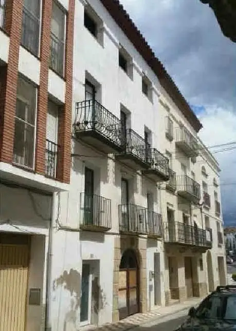 Casa unifamiliar 569m2 Riba-roja d'Ebre 5 habitaciones 3 baños
