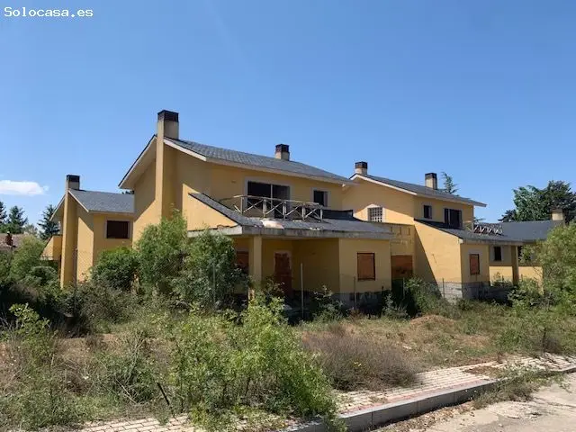 Chalets en Venta Navalperal de Pinares Avila