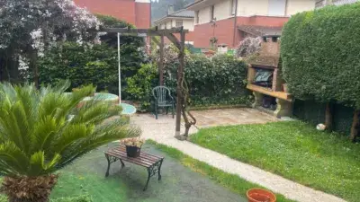 Chalet en Venta Castro Urdiales 4 habitaciones 3 baños Jardin