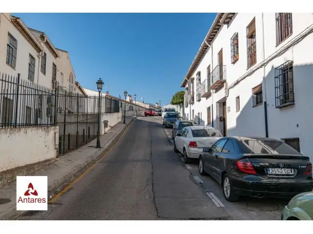 Apartamento en Casa Corrala Rehabilitada Albaicin Alto
