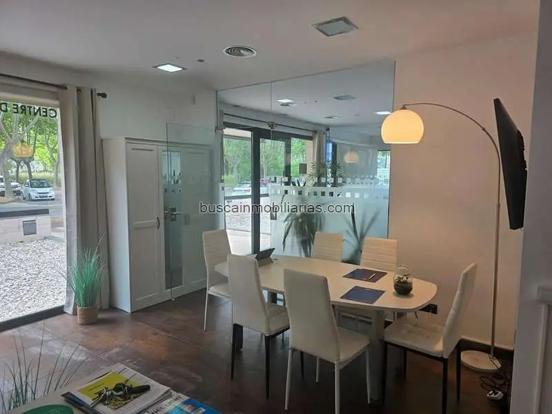 Local Comercial en Platja d Aro: Loft con Enorme Potencial