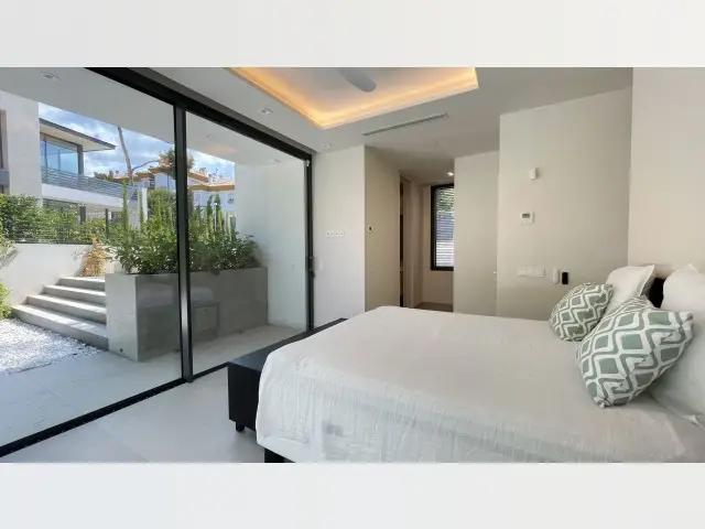 Chalet Lujo 5 Dormitorios Marbella Milla de Oro