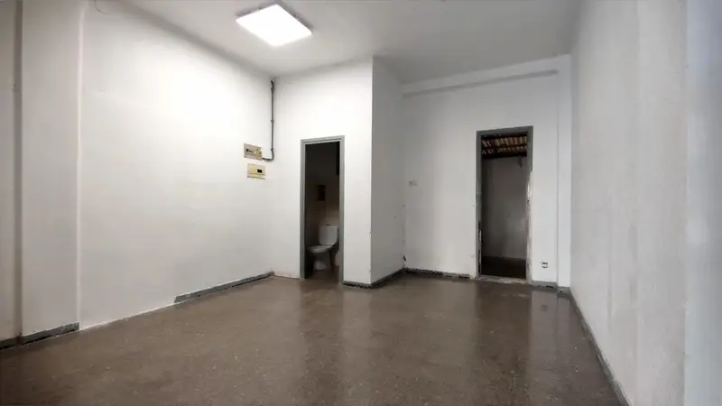 Venta Local Comercial Rubi Centro 46m2