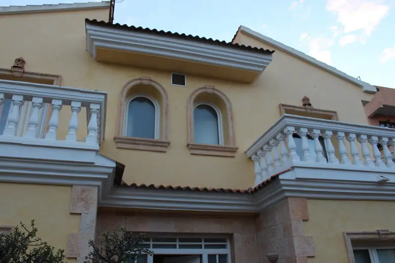 Chalet Luminoso en Palmanova con Piscina y Jardin