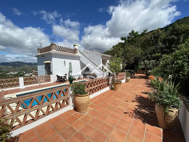 Chalet en Alquiler Frigiliana Malaga Cerca de Torrox