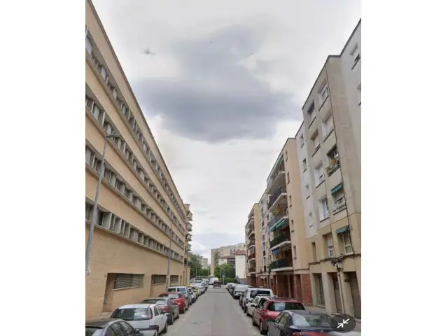 Piso en venta en Girona Santa Eugenia 3 dormitorios 77m2 terraza