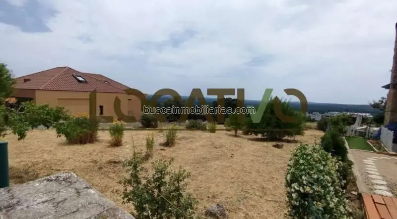 Parcela en Venta El Escorial San Lorenzo  Vivienda Jardin Piscina