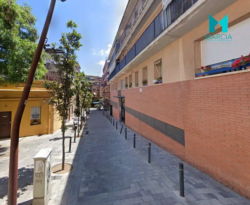 Venta Piso Ocupado La Trinitat Vella Barcelona