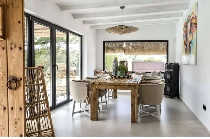 Chalet en Alquiler Jávea 6 Dormitorios Piscina Jardín Cerca de la Playa