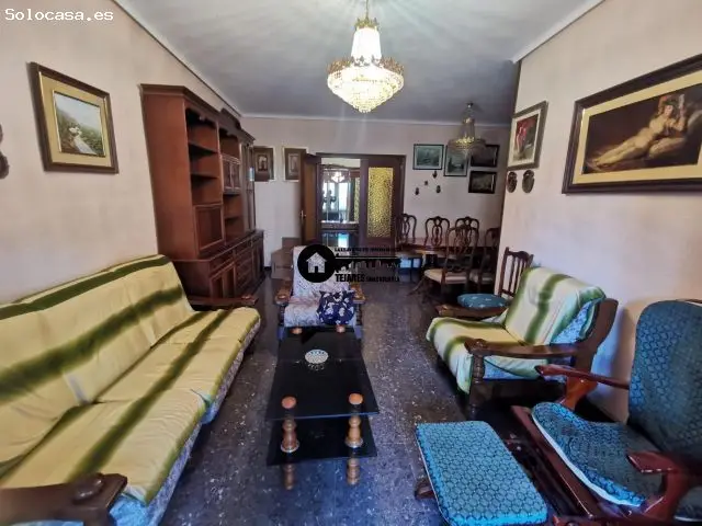 Piso en venta frente al Parque Abelardo Sánchez
