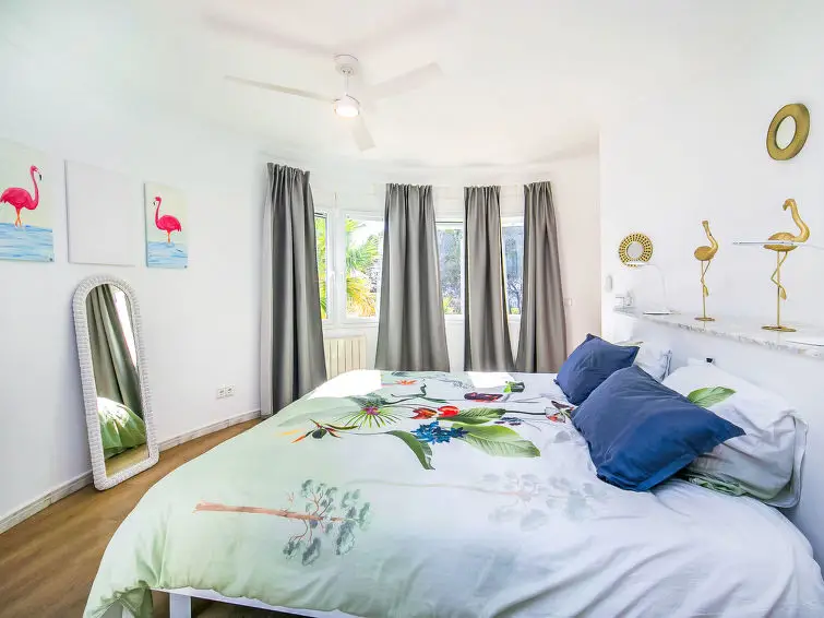 Casa-Villa de 6 Dormitorios alquiler Benissa, España