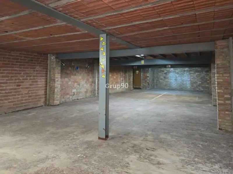 venta Local Comercial en Lleida, Lleida Provincia (YMQ-25-5-06450)- Globaliza