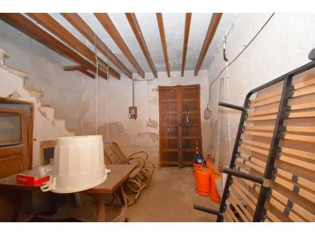 Casa para Reformar con Garaje en Muro Mallorca