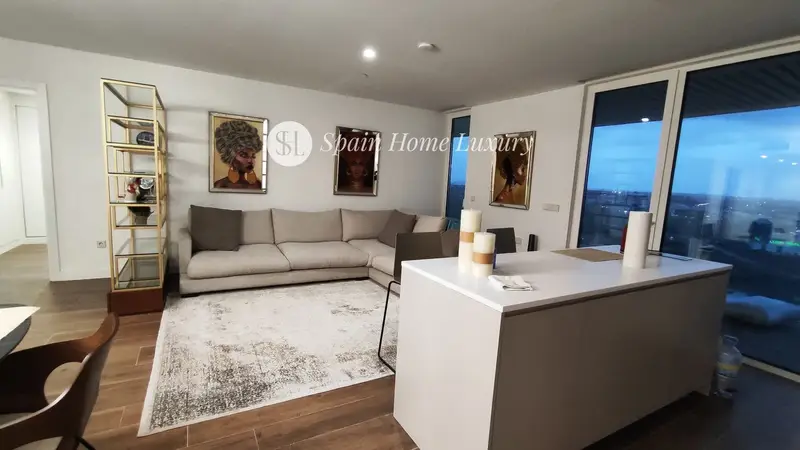 Piso de Lujo en Torre Ikon Valencia