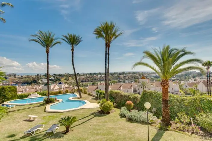 Apartamento 2 Dormitorios en Venta Estepona