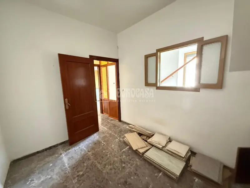 Casa en venta amplia 7 dormitorios 2 baños terraza patio