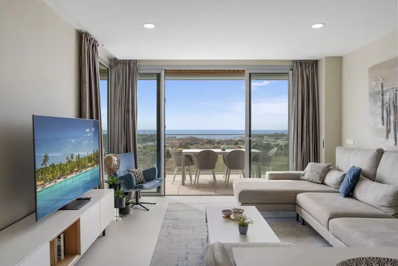Apartamento 2 Dormitorios Calanova Golf Vistas Mar