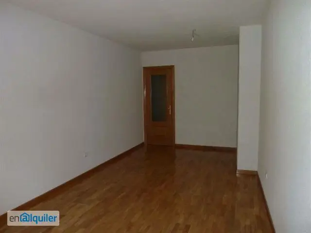 Alquiler piso con 2 habitaciones Centro