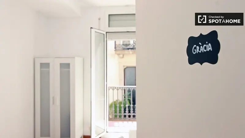 Apartamento 8 dormitorios 2 baños Barcelona