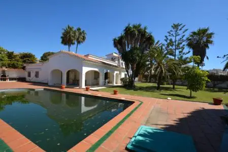 Casa en Elviria Playa a 50m de la playa - Reforma
