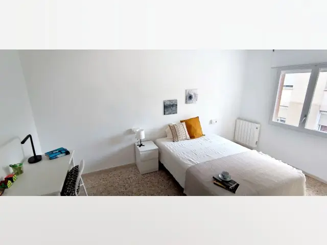 Habitacion Alquiler Reus Amueblada Wifi Lavadora