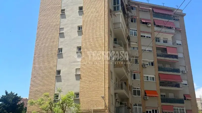 Piso Reformado en Nueva Malaga 2 Dormitorios Terraza Parking Opcional