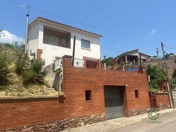Casa en venta Sant Feliu de Codines 3 dormitorios jardin garaje