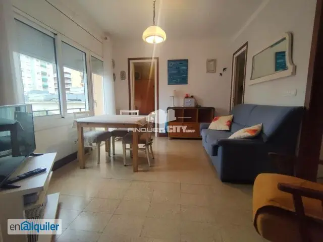 Alquiler Temporal Piso Amueblado Calella 3 Habitaciones Trastero Parking