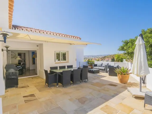 Casa Villa 4 Dormitorios Fuengirola Piscina Jardin Vistas Panoramicas