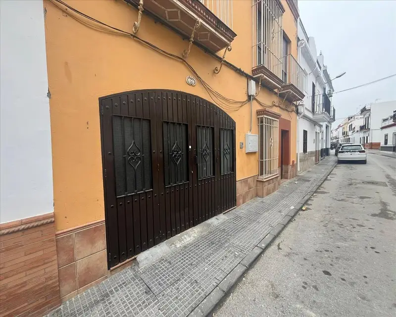 Casa Unifamiliar 188m2 4 habitaciones 3 baños Los Palacios y Villafranca