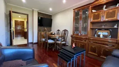 Piso en venta en Avenida de Sousas, 81, cerca de Calle San Antón