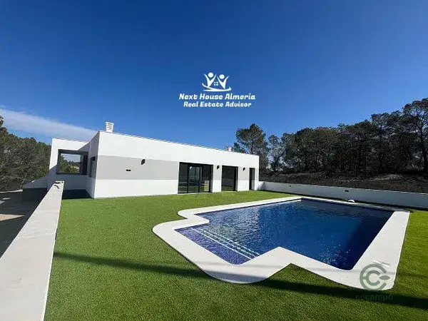 Villa Moderna en Lorca Murcia 2ha